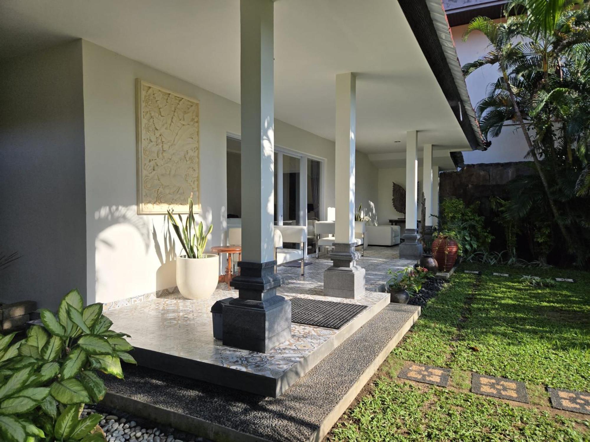 Segara Agung Boutique Hotel Sanur Exterior foto